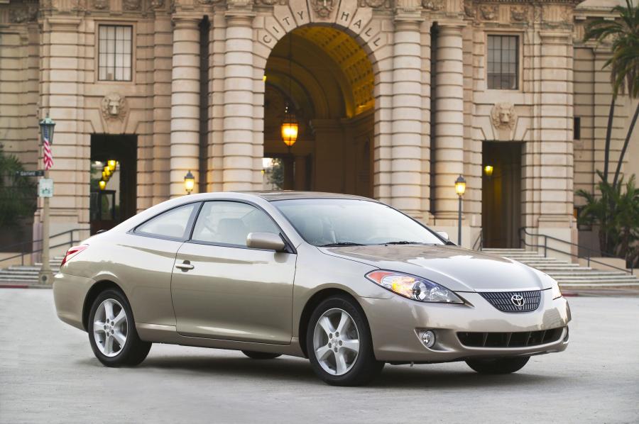  Toyota Camry Solara Coupe 2004 года  (фото 13 из 36)